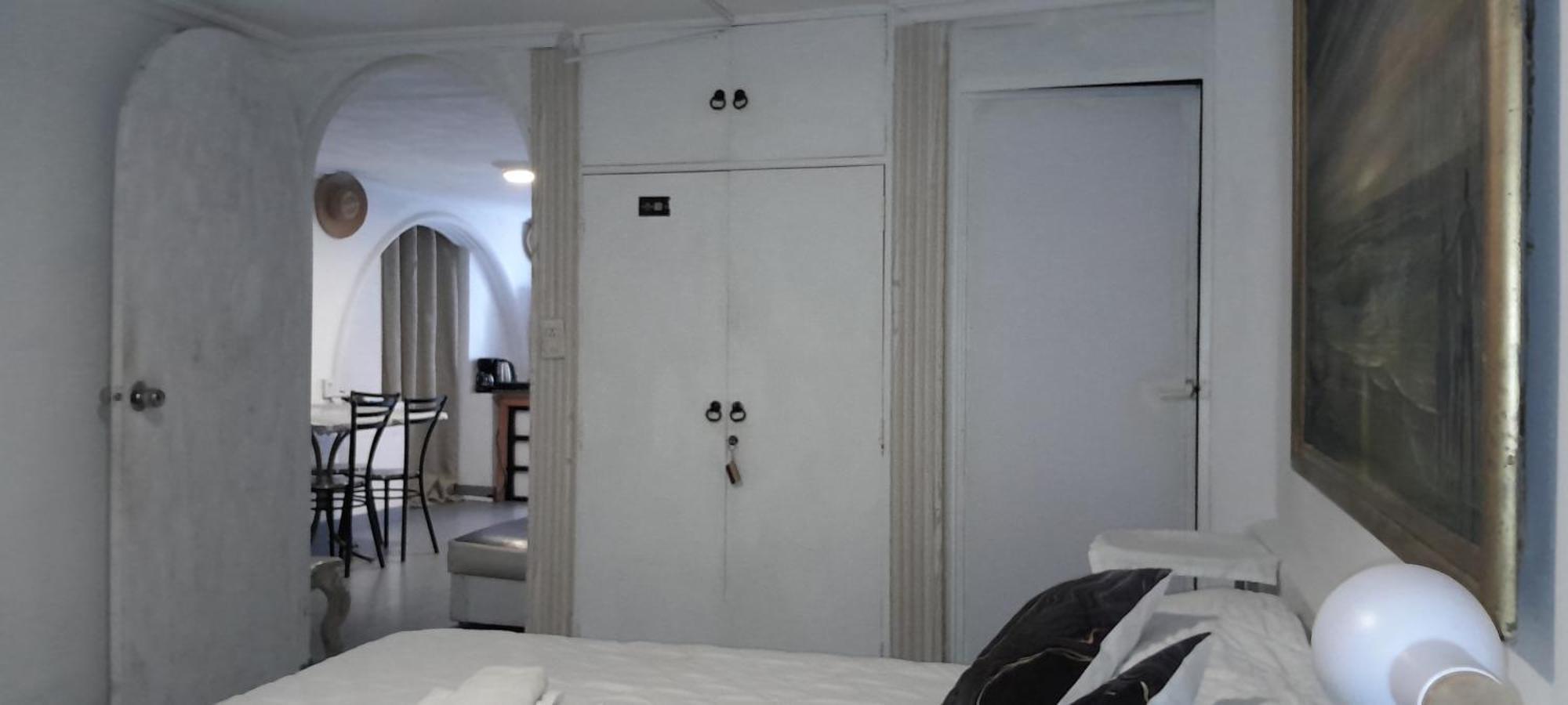 3 Totalmente Equipado *